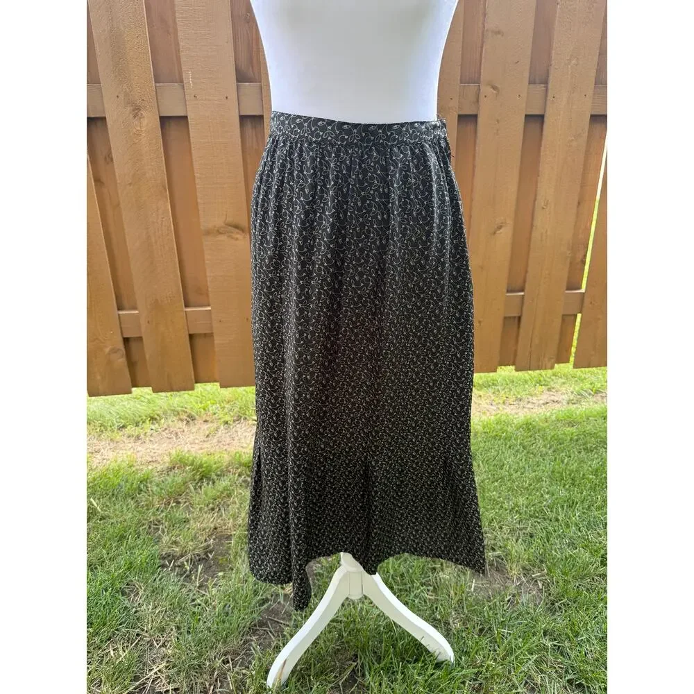 Vintage Liz Claiborne 2 pc Set Skirt and Shirt Size 6